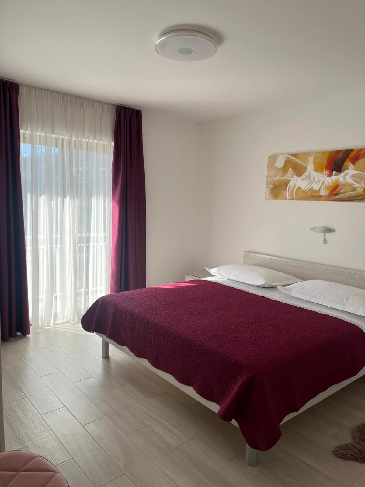 Apartman Tessa ヴェラ・ルカ エクステリア 写真